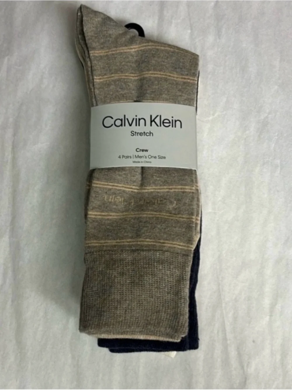 New Calvin Klein Socks 4 Pair Men’s Multicolor Casual Crew Socks Business Preppy